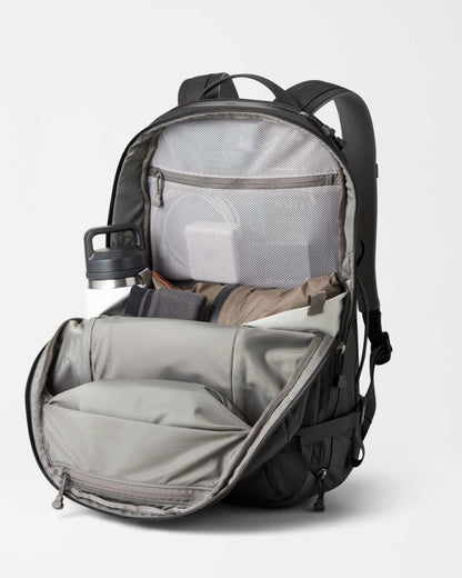 CROSSROADS BACKPACK 27L in BLACK